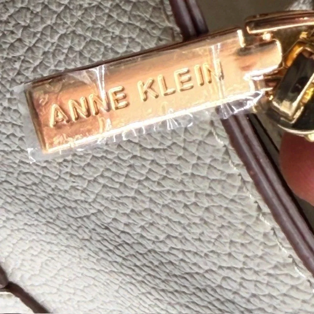 Anne Klein Women Cream Pebbled Faux Leather Zip Top Tote Bag Gold Hardware